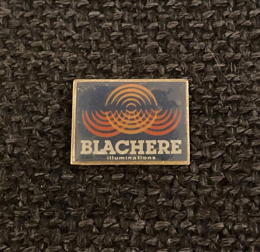 PIN - BLACHERE - ILLUMINATION - LAMPEN - LAMPES, Collections, Envoi, Utilisé, Autres sujets/thèmes, Insigne ou Pin's