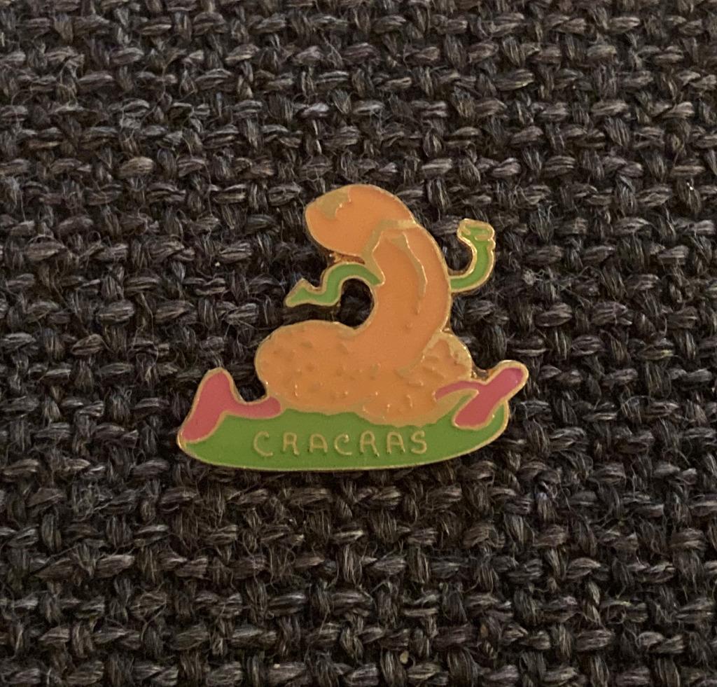 PIN - CRACRAS - LIVRES ILLUSTRES POUR ENFANTS - KINDERBOEKEN, Envoi, Utilisé, Figurine, Insigne ou Pin's