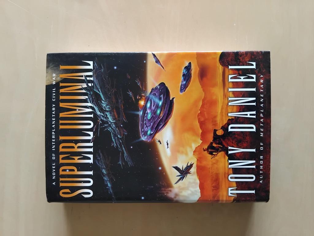 Boek Superluminal Tony Daniel, Ophalen of Verzenden