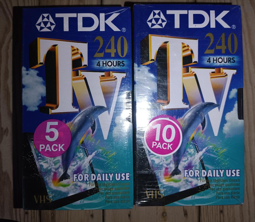 Cassettes vidéo VHS TDK 4 heures (10 unités), Tous les âges, Enlèvement, Neuf, dans son emballage, Autres genres