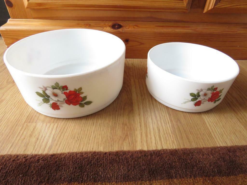 vintage arcopal grand et moyen bol motifs de roses, Enlèvement ou Envoi, Neuf, Récipient(s)