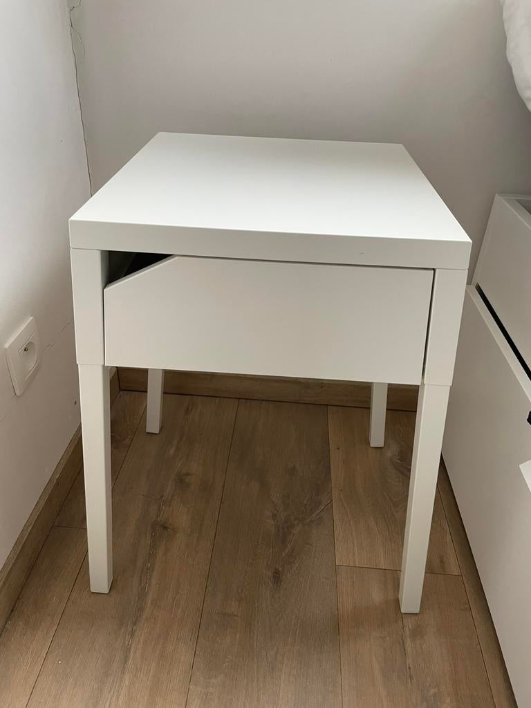 Nachtkastje ikea « selje «, Ophalen, Zo goed als nieuw