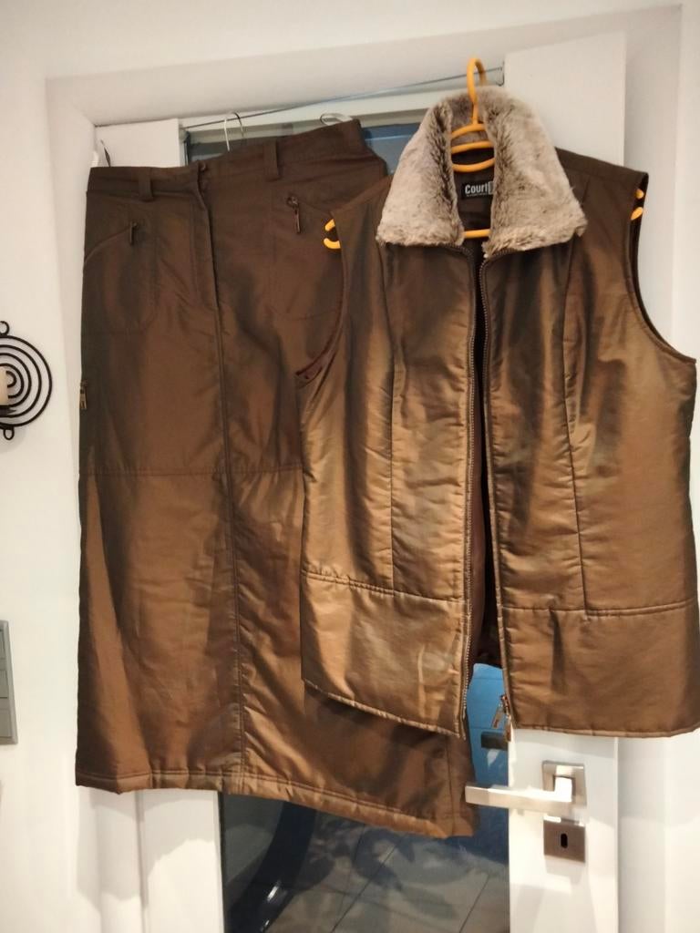 Lange rok en mouwloos jasje met bontkraag en ritsGerry Weber, Huis en Inrichting, Ophalen of Verzenden