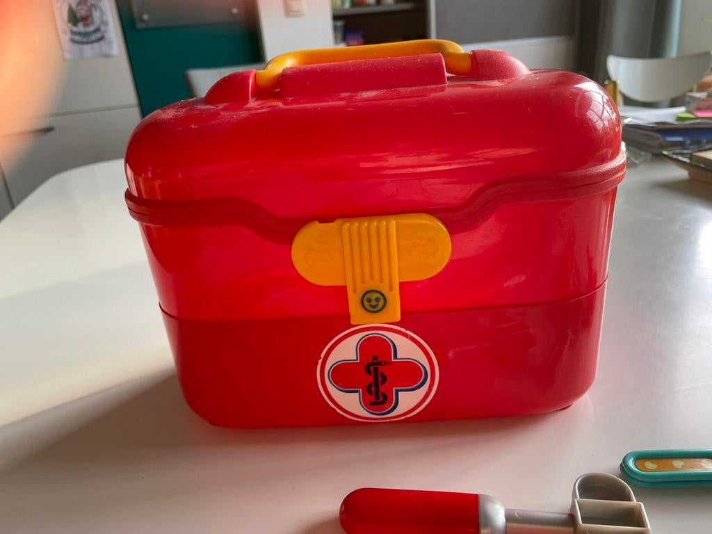 Jeu: mallette de docteur, Enlèvement, Utilisé