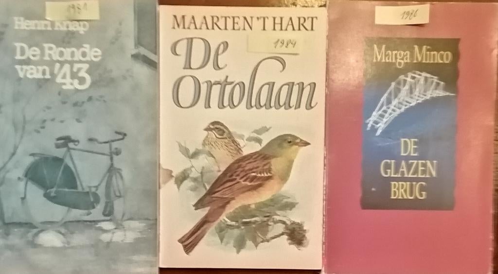 Drie Boekenweekgeschenken 1981, 1984 en 1986 samen 9 €, Boeken, Boekenweekgeschenken, Ophalen of Verzenden, Zo goed als nieuw
