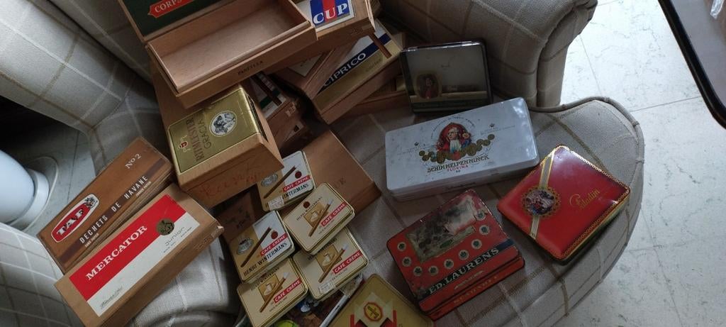 Lot oudere sigarendozen, Verzamelen, Ophalen, Gebruikt