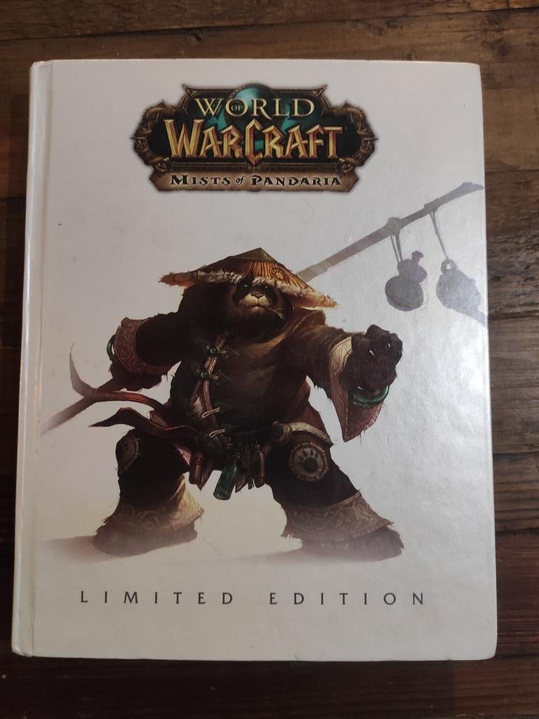 The world of Warcraft  Mists of Pandaria, Boeken, Ophalen of Verzenden, Zo goed als nieuw