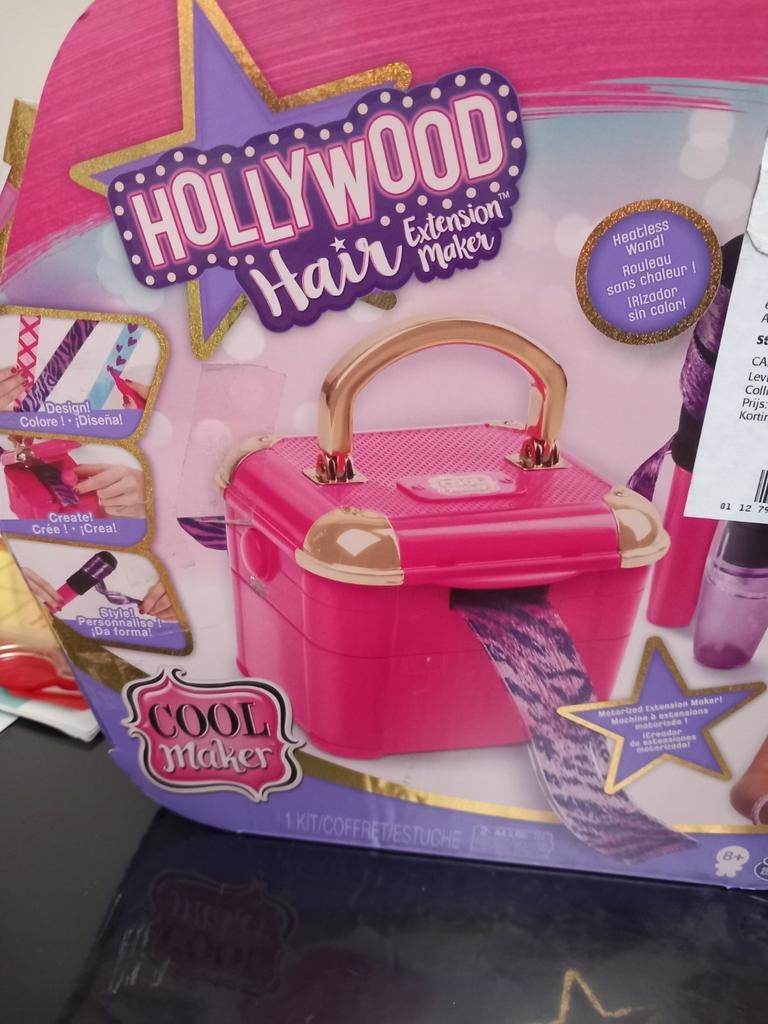 Hollywood hair, Ophalen