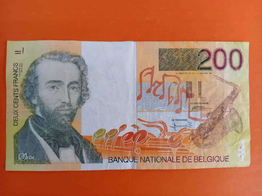Billet 200 Francs Belgique sax, Timbres & Monnaies, Billets de banque | Belgique, Enlèvement ou Envoi, Billets en vrac