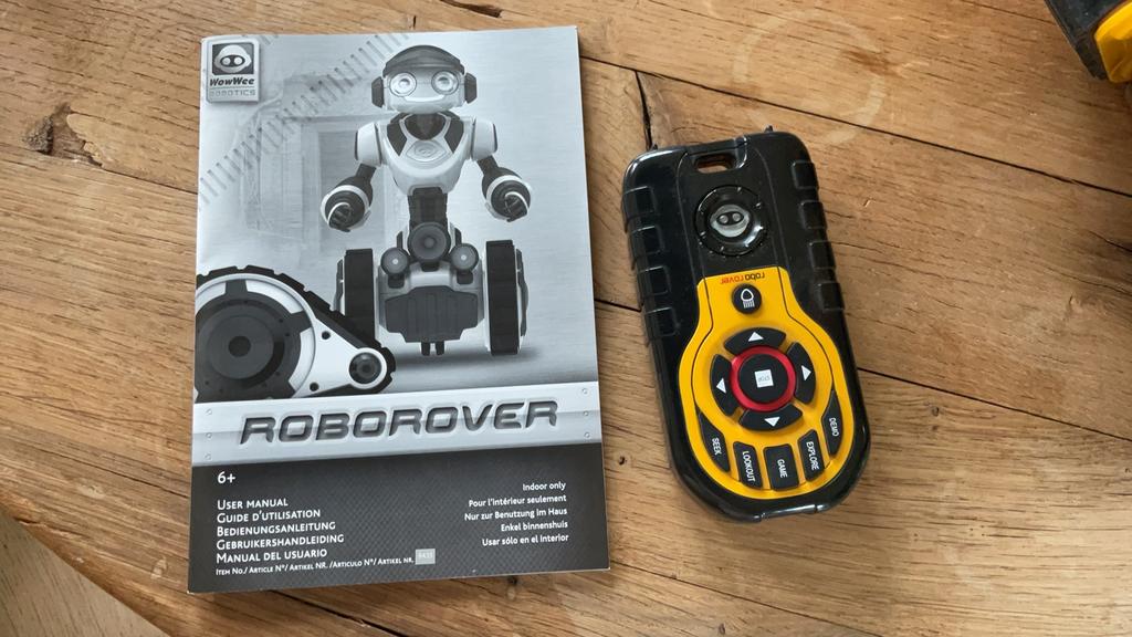 Interactieve robot WowWee met afstandsbediening, Kinderen en Baby's, Ophalen, Zo goed als nieuw