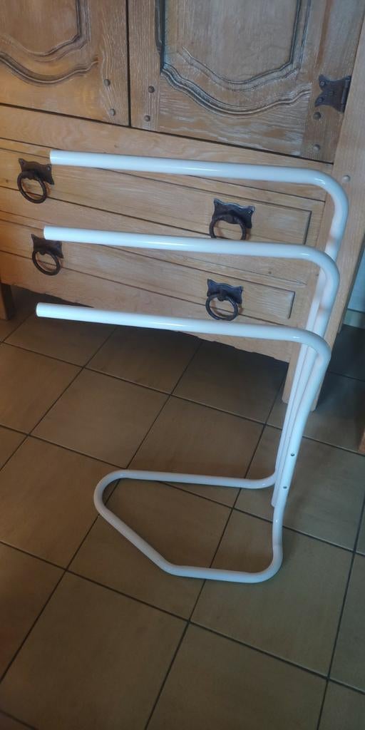 Handdoekrek, Ophalen, Zo goed als nieuw, Wit