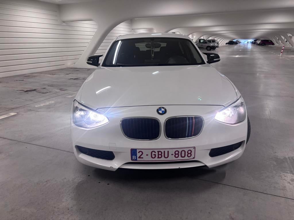 BMW 116i Auto, Autos, Euro 5, Noir, 5 portes, 5 places