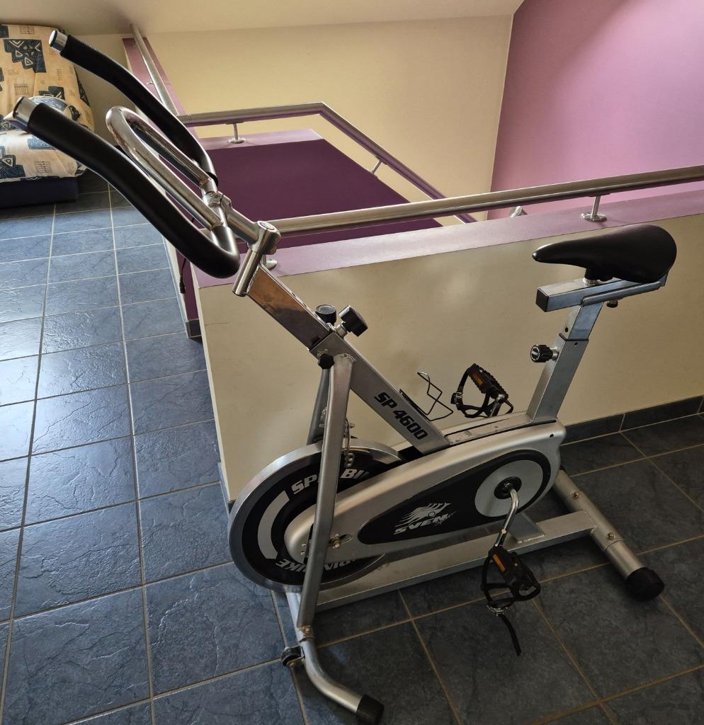 Spinning fiets Sven SP4600, Sport en Fitness, Fitnessapparatuur, Ophalen, Gebruikt, Spinningfiets