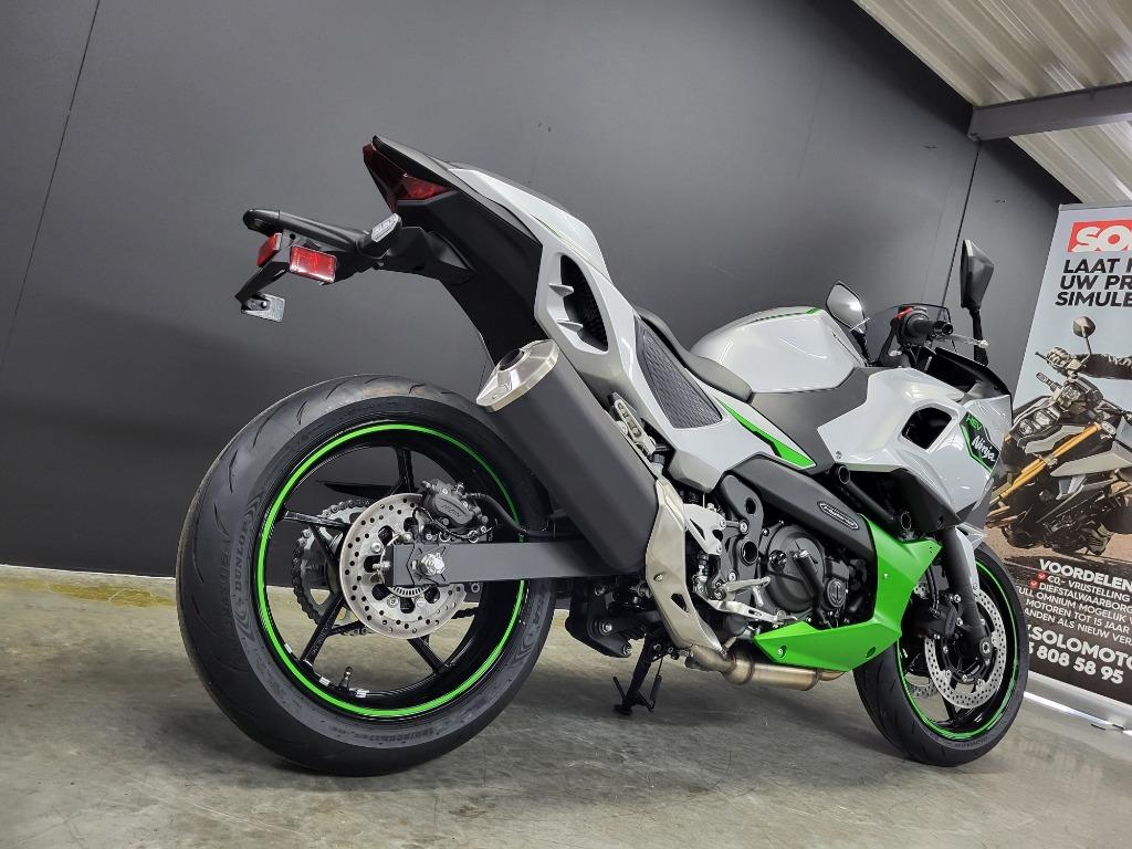 PROMO Kawasaki Ninja/Z7 Hybrid (4j garantie & assistance), Motos, Entreprise, Plus de 35 kW, 2 cylindres, 451 cm³