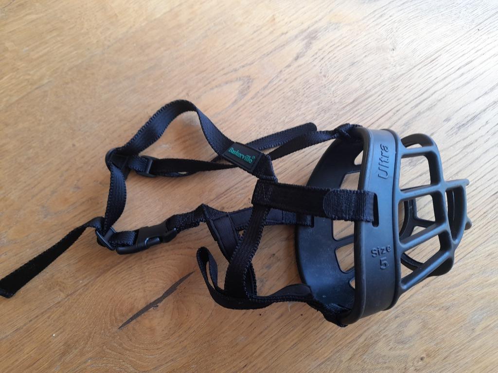 Muselière BASKERVILLE ULTRA, Taille 5, Enlèvement, Comme neuf