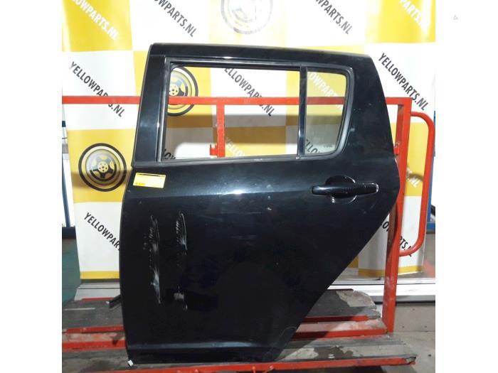Portière 4portes arrière gauche d'un Suzuki Swift (ZCE), Autos : Pièces & Accessoires, Enlèvement ou Envoi, 3 mois de garantie