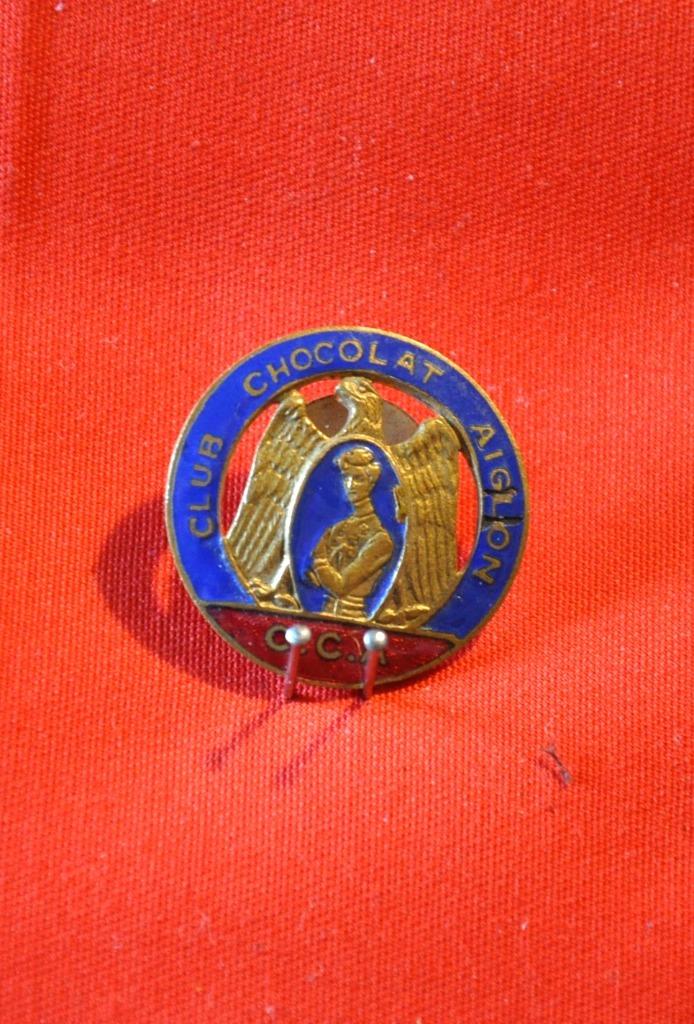 rare boutonniere membre club chocolat aiglon, Enlèvement ou Envoi, Utilisé, Autres types