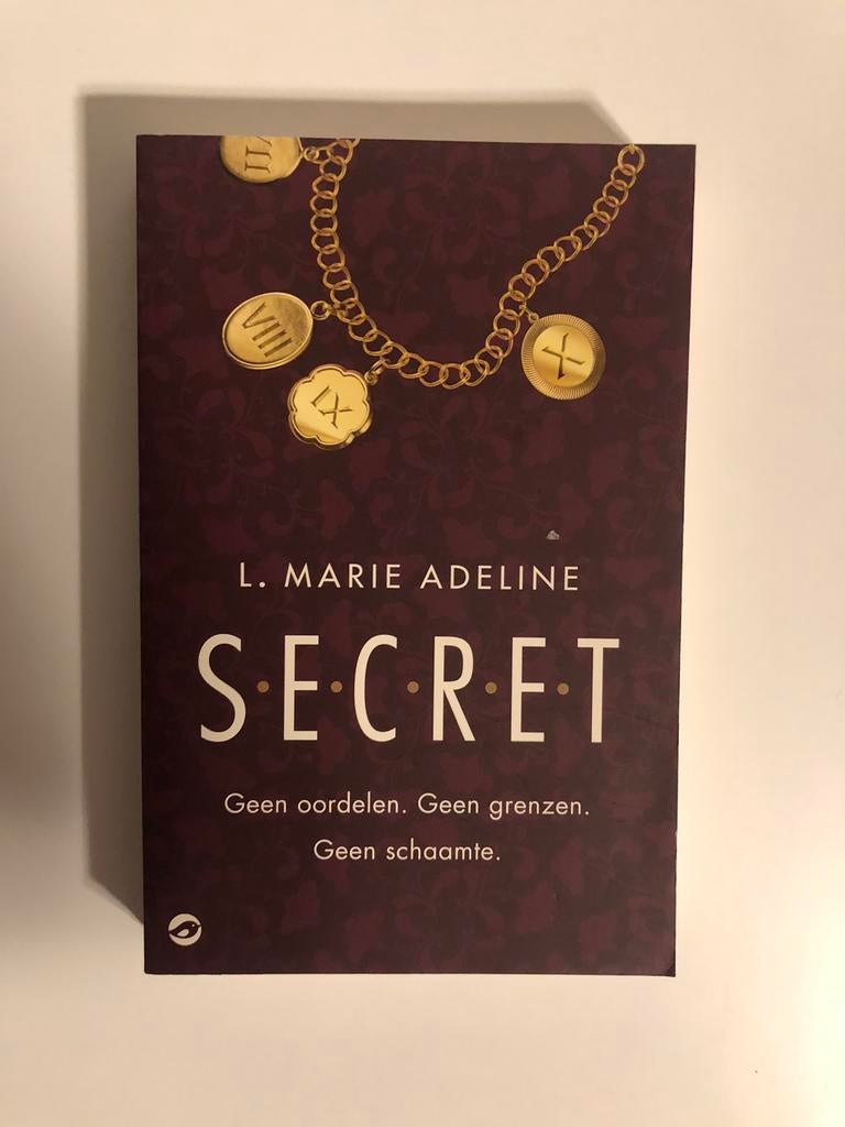 L. Marie Adeline - S.E.C.R.E.T., Boeken, Literatuur, Gelezen, België, Ophalen of Verzenden