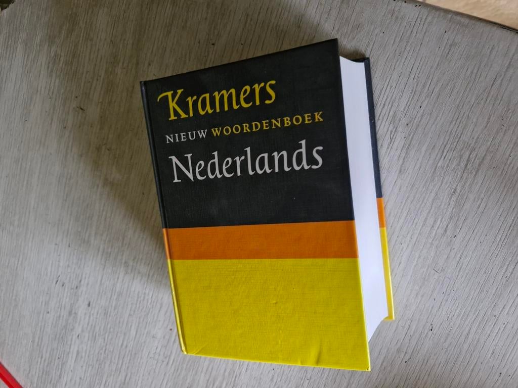 Nouveau dictionnaire néerlandais Kramers, Enlèvement ou Envoi, Comme neuf, Néerlandais