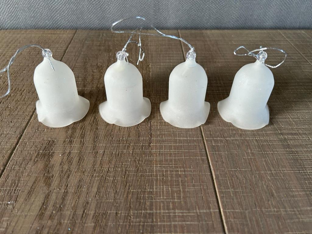4 glazen klokjes, Ophalen of Verzenden, Zo goed als nieuw