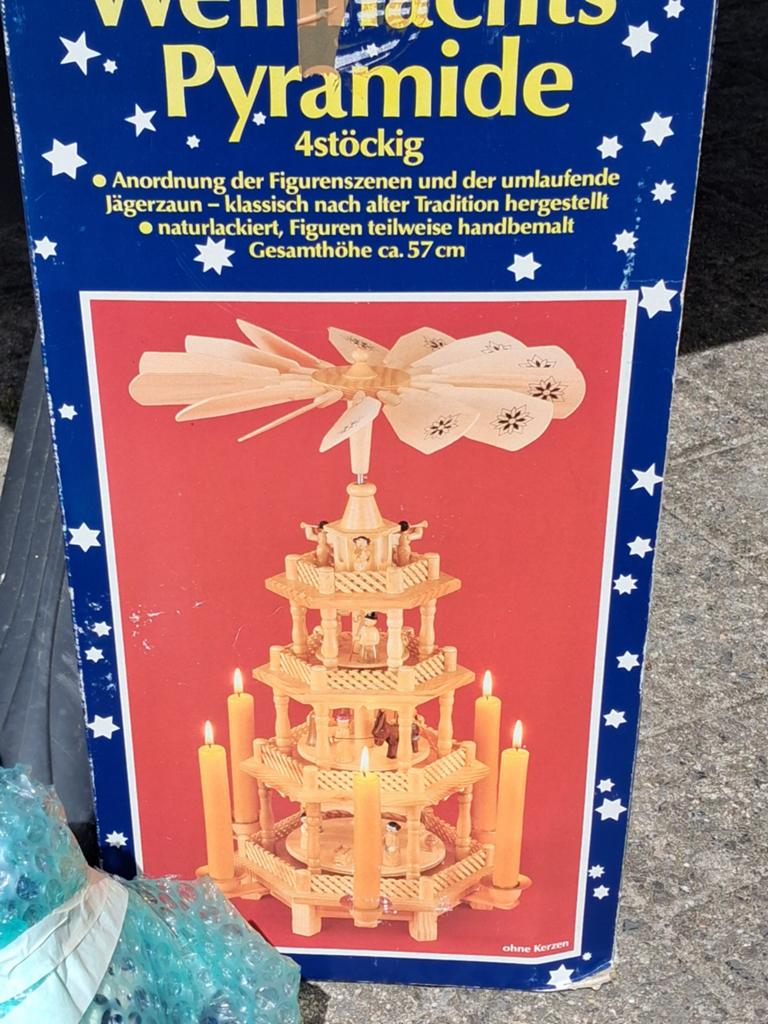 Pyramide, Ophalen