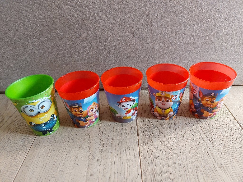 Set van 5 Paw Patrol- en Minion-bekers, nieuw, Ophalen of Verzenden, Nieuw
