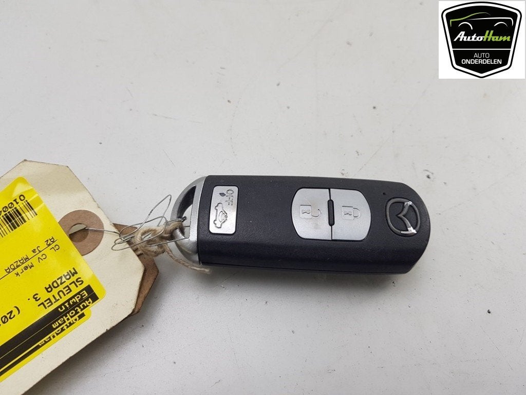SLEUTEL Mazda 3 (BM / BN) (01-2013/05-2019) (|KDY7675DY|), Auto-onderdelen, Hitdorfer Straße 73
51371  Leverkusen, DE, Gebruikt