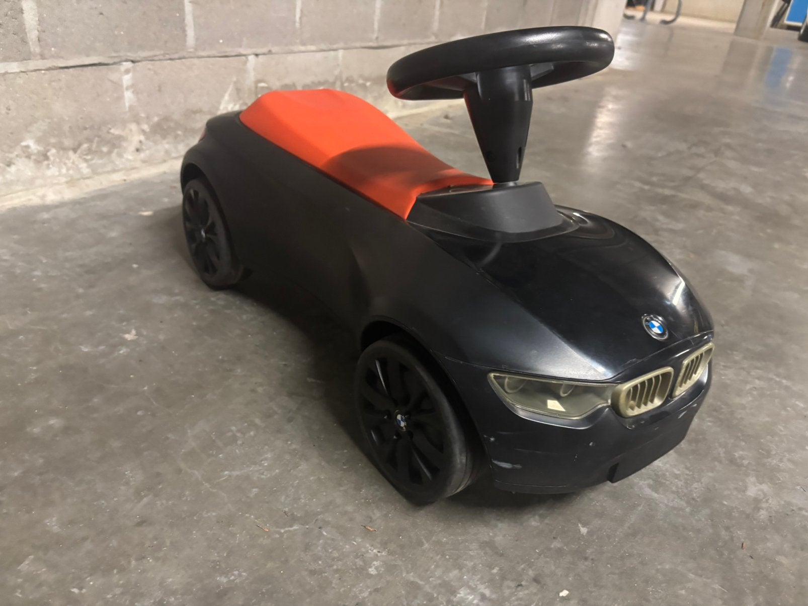 BMWracer loopauto, Kinderen en Baby's, Ophalen, Gebruikt, Met wieltjes