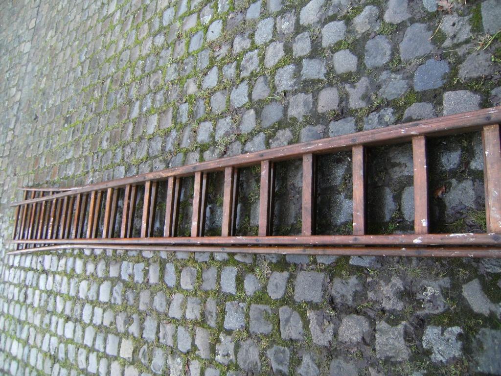 Houten schuifladder   2X 4,50m, Ophalen, Gebruikt, Ladder
