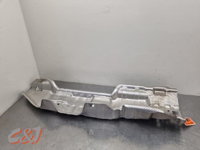 Bouclier thermique échappement d'un Ford Transit Custom, -, 3 mois de garantie, -, -