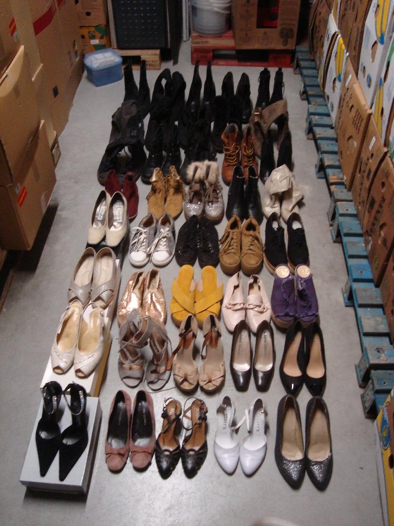 lot de 43 paires de chaussures femme, Enlèvement, Porté