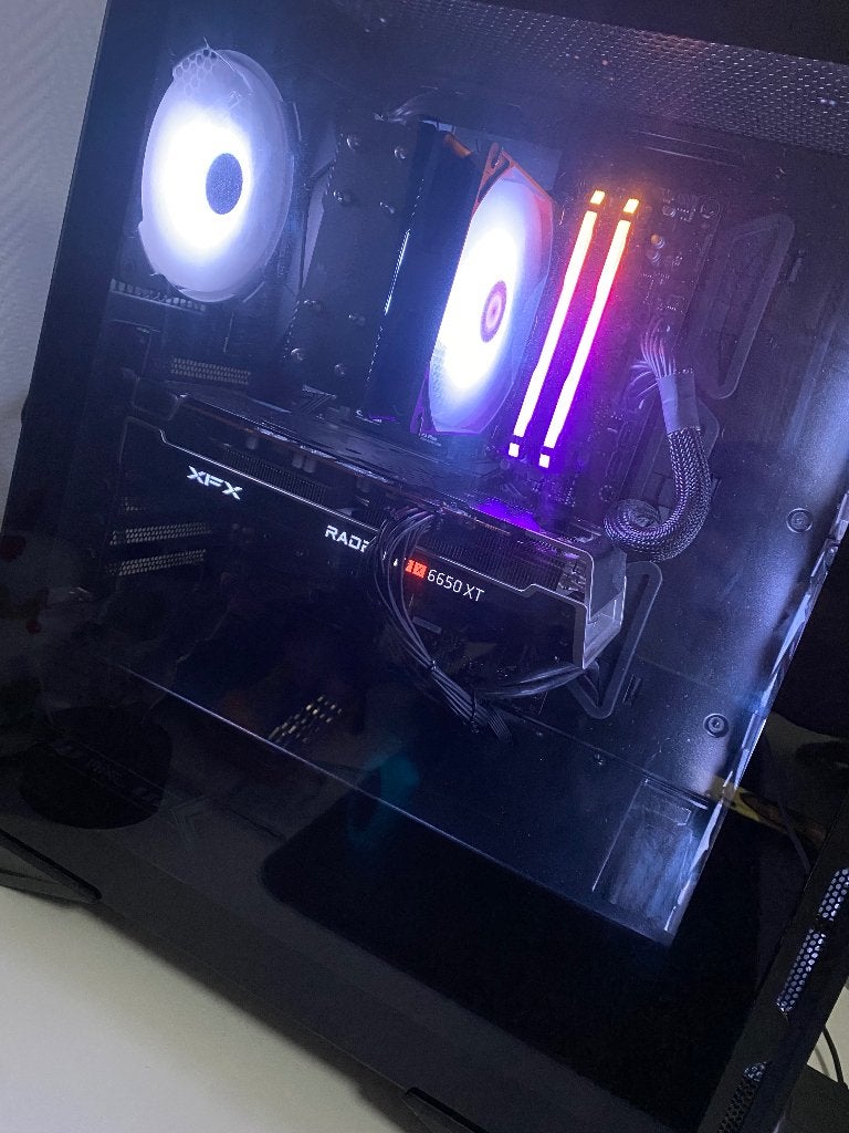 PC Gamer, Computers en Software, Desktop Pc's, Ophalen, Le pc est monté avec différentes marques, AMD Ryzen 5, Zo goed als nieuw