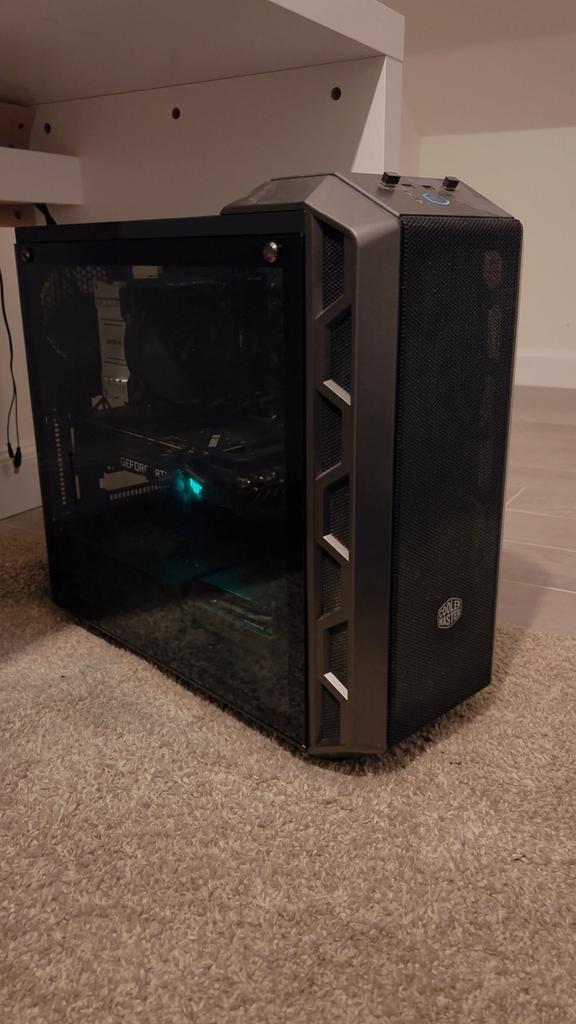 PC GAMER, Enlèvement, Comme neuf