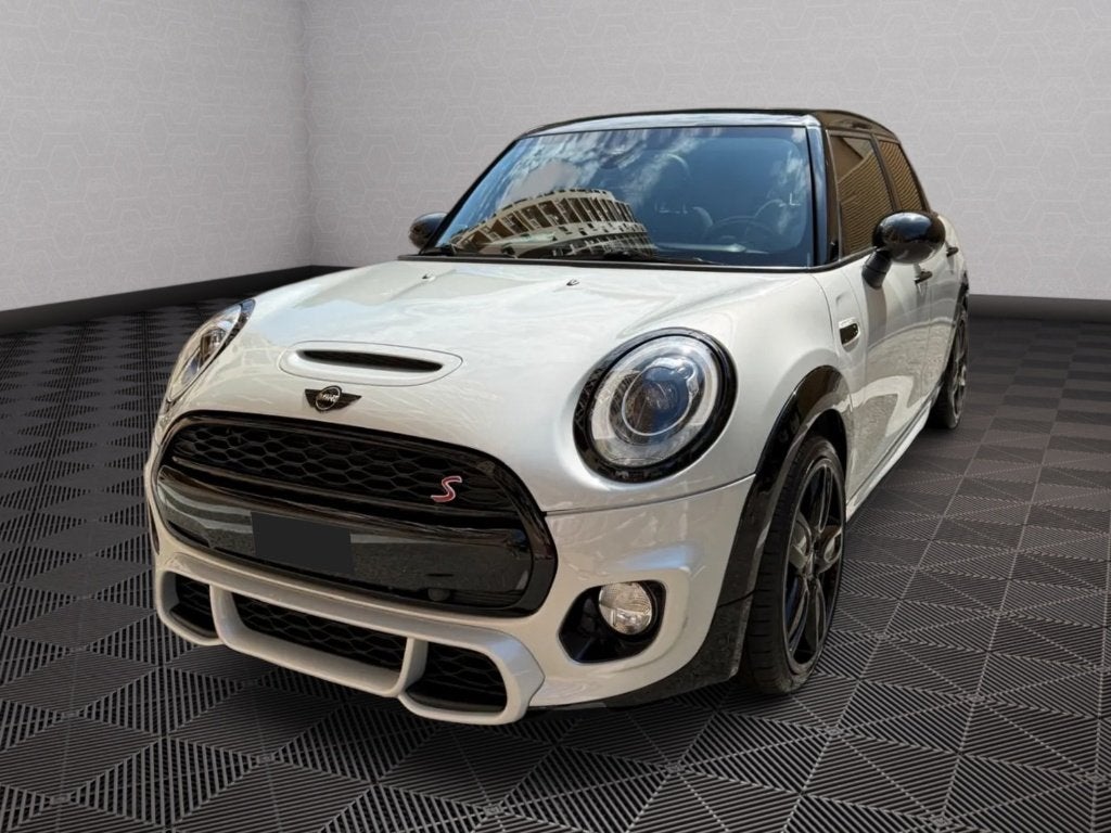 MINI Cooper S 5 portes/Pano/ACC/HUD/Caméra/Suspension adapt., Cuir, Argent ou Gris, Achat, Euro 6