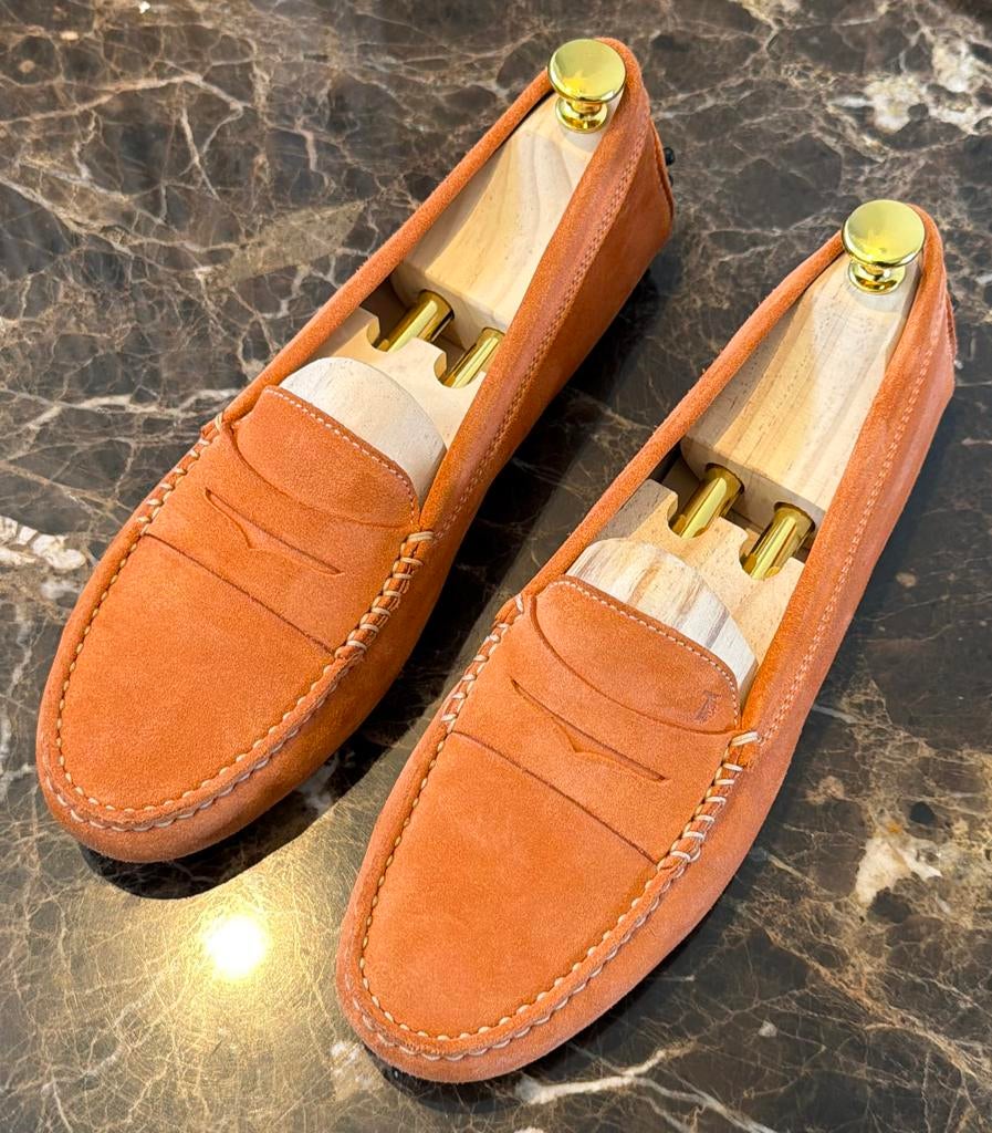 Tod's Gommino Loafers Driving Shoes Pasteloranje maat 40, Kleding | Dames, Schoenen, Instappers, Oranje, Ophalen of Verzenden