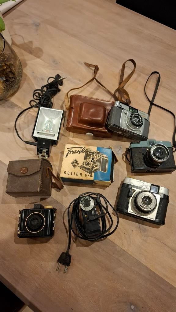 Diverse vintage fototoestellen + flitsers + filmpjes, Ophalen of Verzenden, Gebruikt, Compact, Overige Merken