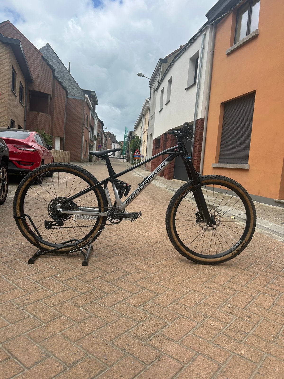 Mondraker foxy taille M, Enlèvement, Utilisé, Aluminium, Frein à disque