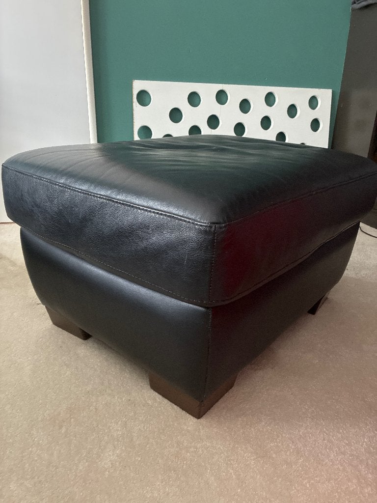 Poef zwart leder, Ophalen, Minder dan 50 cm, Gebruikt, Rechthoekig