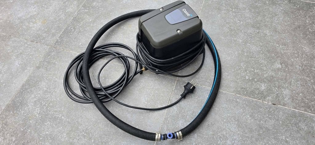 Oase AquaOxy 5000 luchtpomp met ring 60cm, Dieren en Toebehoren, Karper of Koi