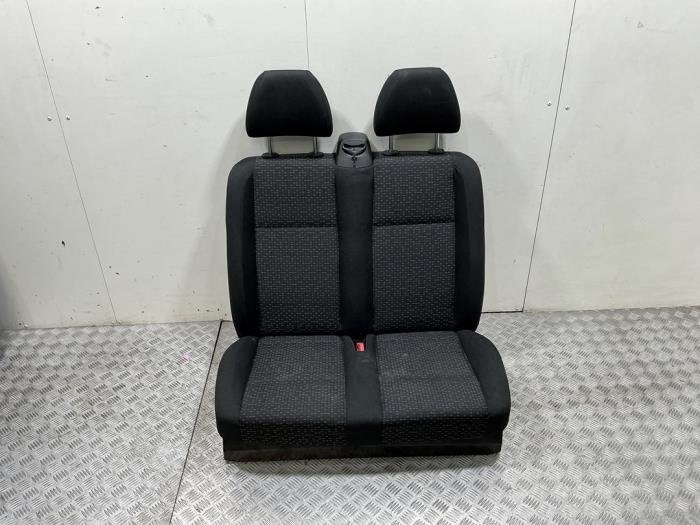 Banquette avant droit d'un Mercedes Vito (Vito 14-), Autos : Pièces & Accessoires, Utilisé, -, -, Enlèvement ou Envoi