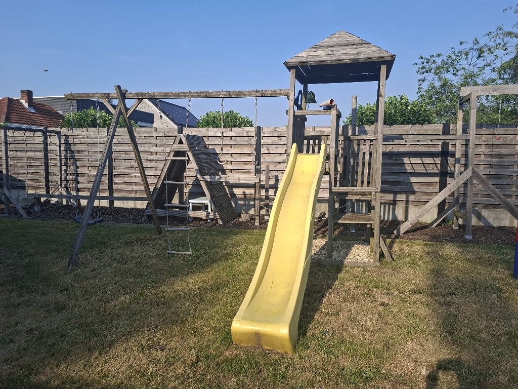 Speeltuig kinderen, Enlèvement, Toboggan