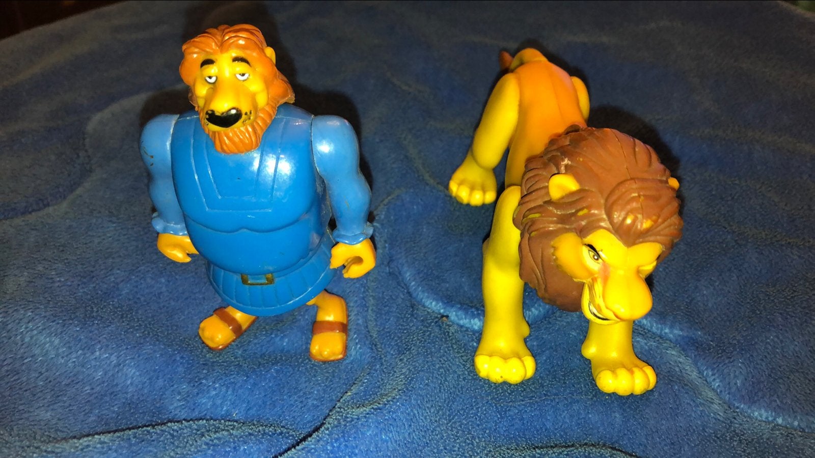 Figurines Disney Roi Lion et le Roi Richard, Utilisé