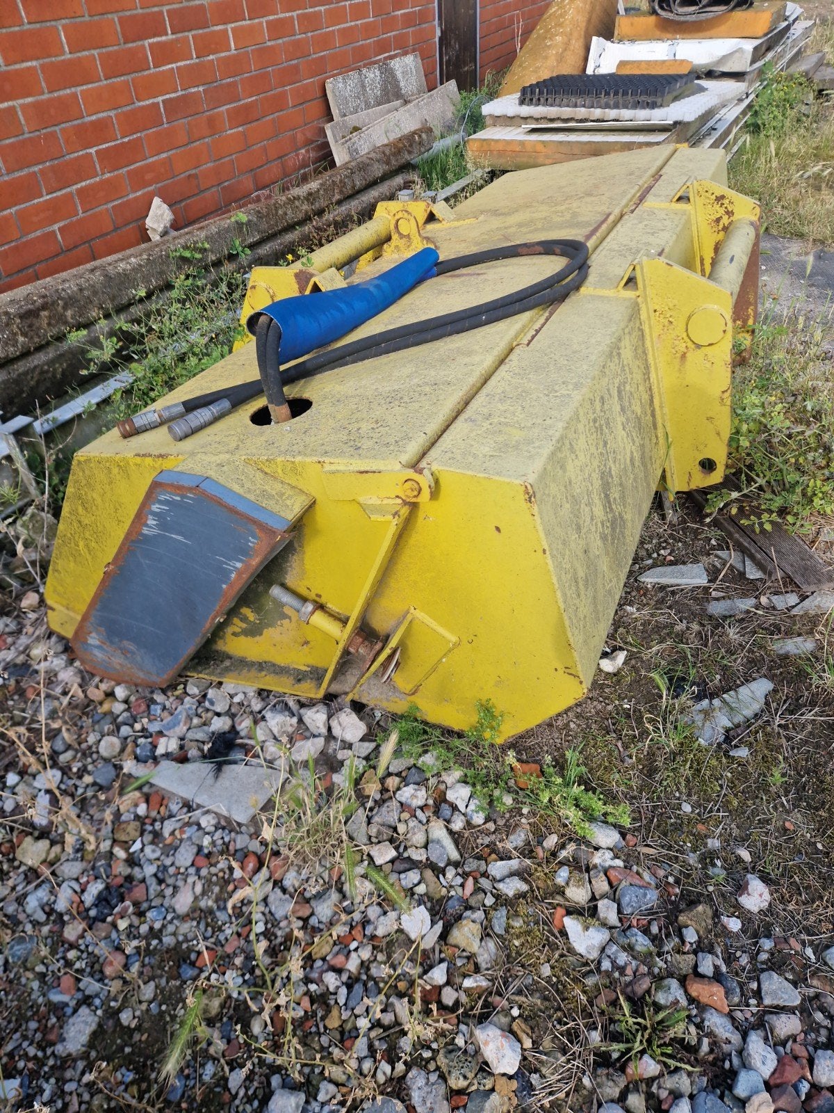 veegmachine fricelo, manitou aankoppeling, Articles professionnels, Agriculture | Outils, Enlèvement