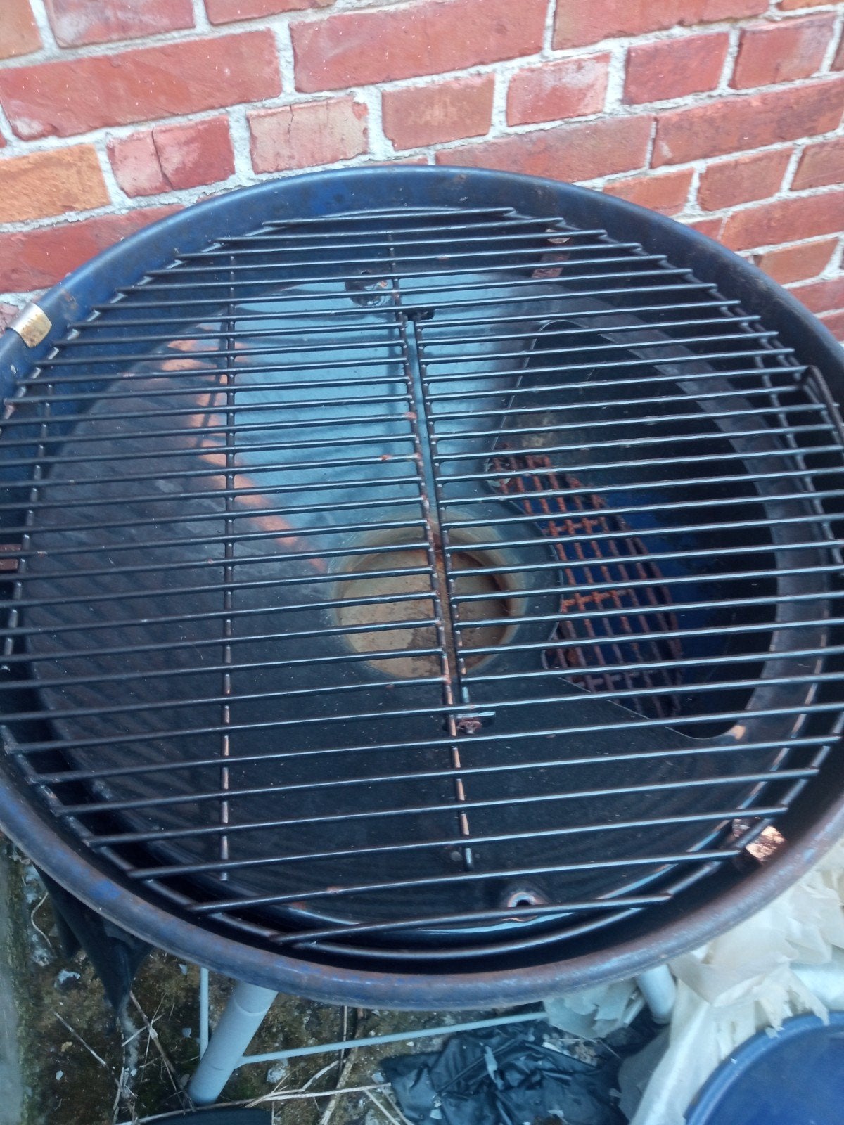 barbecue de jardin, Enlèvement, Utilisé
