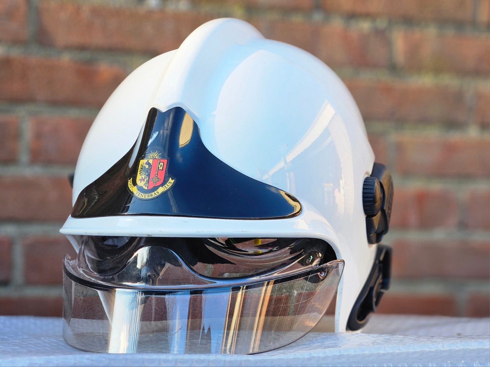 brandweerhelm brandweer Geneve casque pompier, Verzamelen, Militaria | Algemeen, Ophalen of Verzenden