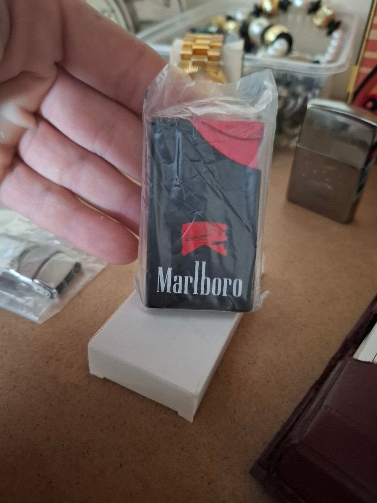 Vintage aansteker Marlboro, Verzamelen, Ophalen of Verzenden, Nieuw, Aansteker