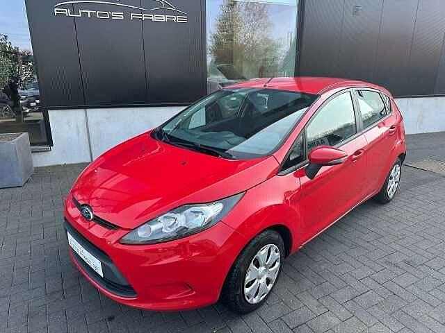 Ford Fiesta 1.6 TDCi Trend, Auto's, Euro 5, Zwart, 93 pk, Particulier