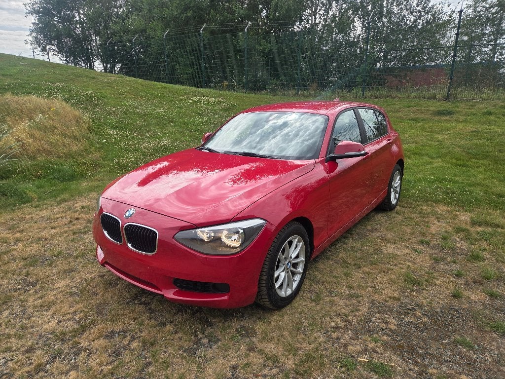 BMW 114i, Autos, BMW, Particulier, Série 1, ABS, Airbags, Air conditionné, Climatisation automatique, Bluetooth, Ordinateur de bord