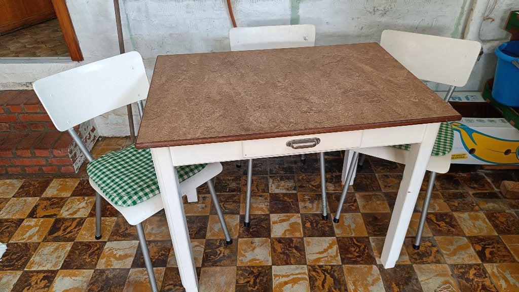 oude keukentafel met kurklook blad, Huis en Inrichting, Tafels | Eettafels, Ophalen, Gebruikt