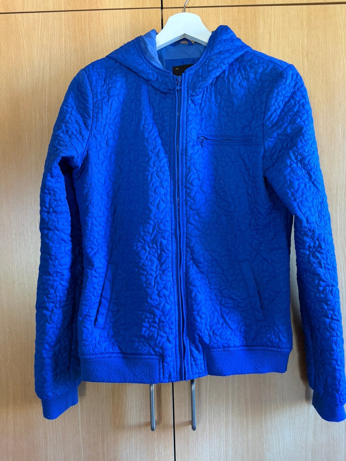 Blauwe tussenjas met structuur JBC maat 170/176, Enfants & Bébés, Vêtements enfant | Taille 170, Enlèvement ou Envoi, Comme neuf